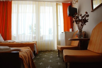 http://hotel-scoica.ro/wp-content/uploads/2013/10/camd3.jpg